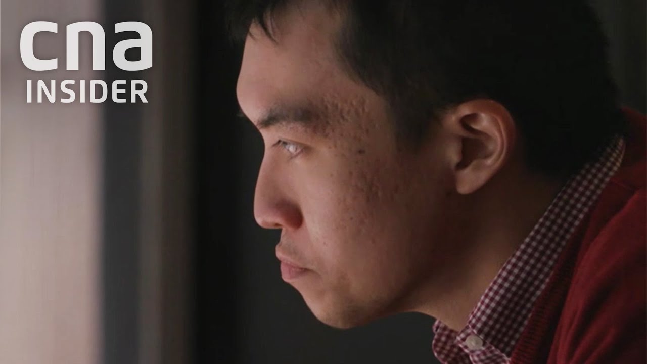 28 And Depressed: Finding Cognitive Behavioural Therapy With AI
