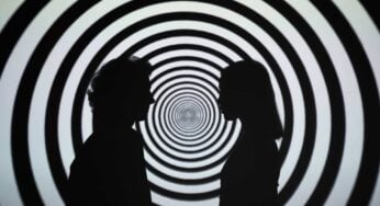 5 Paradoxes That Render Time Travel Forbidden